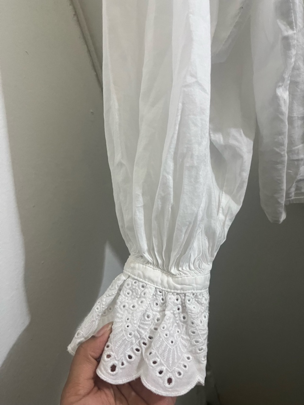 H&M White Trim Cotton Blouse - Picture 5 of 8